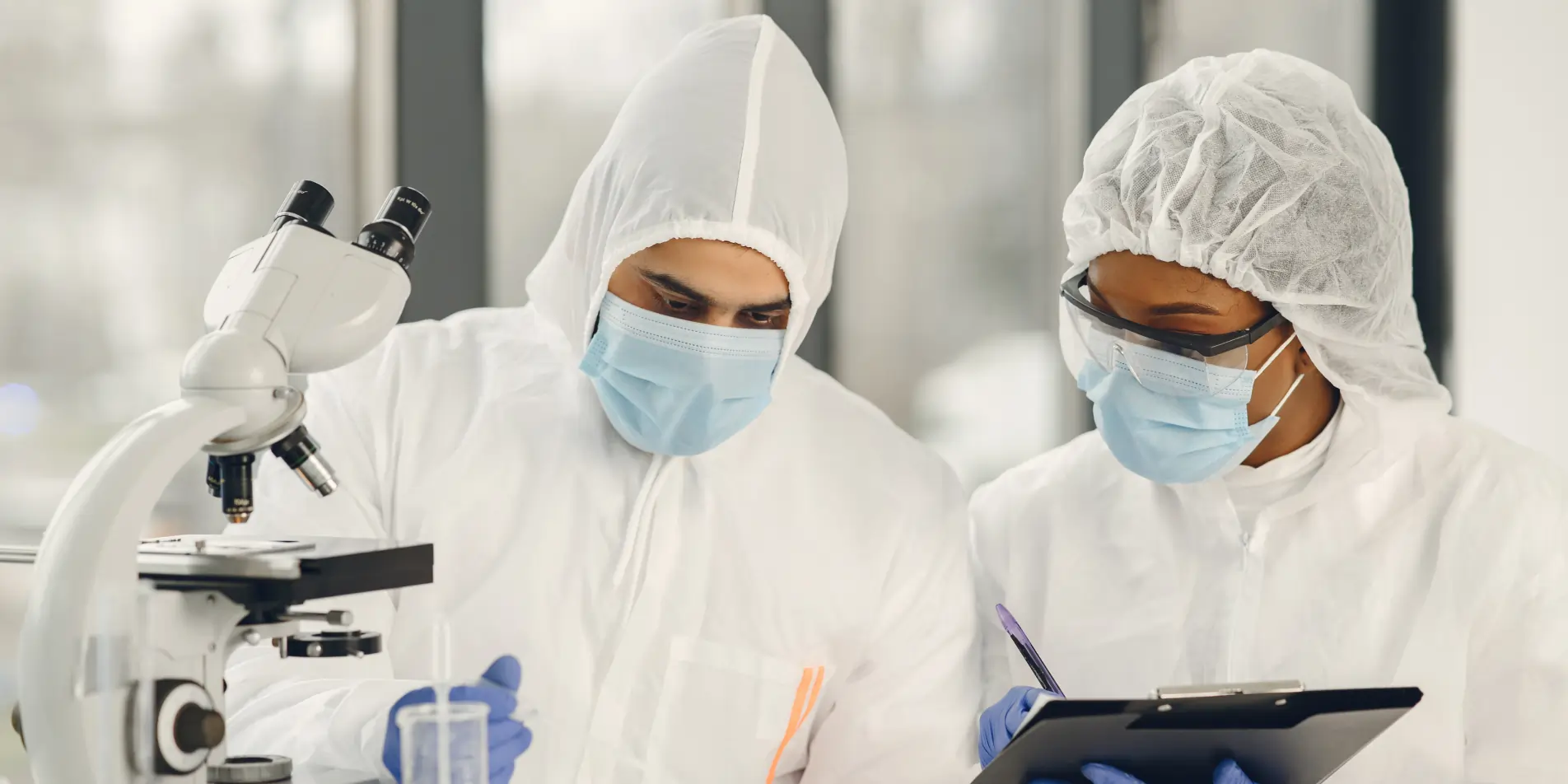 doctor-reviewing-ai-brain-scan-analytics-on-multiple-screens