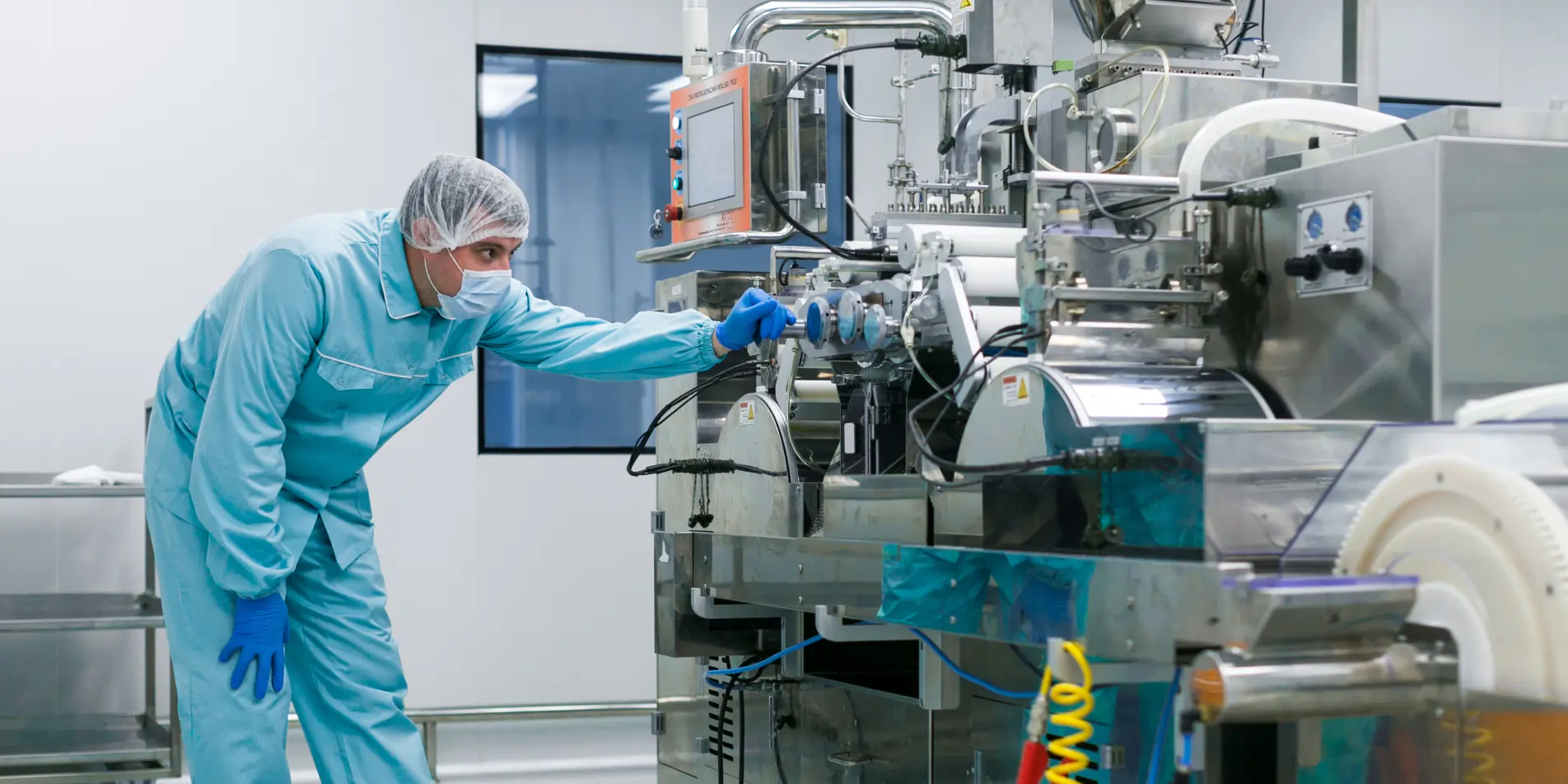 doctor-reviewing-ai-brain-scan-analytics-on-multiple-screens